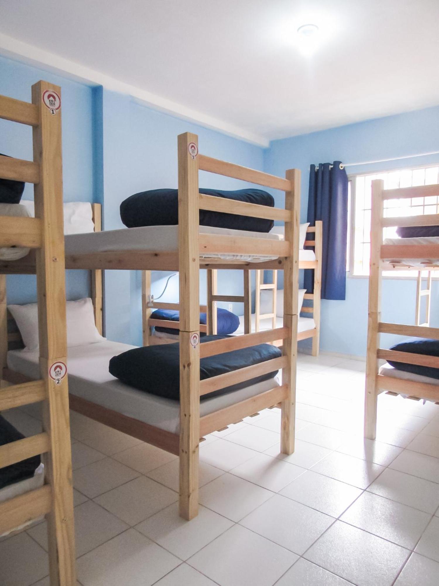 Hostel Kaizen กูรีตีบา ภายนอก รูปภาพ